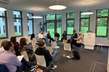 Podiumsdiskussion Best Practice Tag