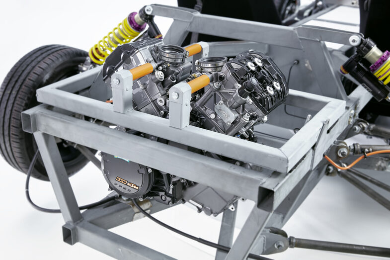 Foto der Integration des Motors inklusive Motorträgers im Chassis