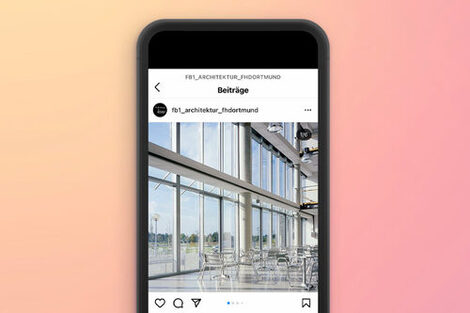 Ein Smartphone, auf dem der Instagram-Account des Fachbereichs Architektur geöffnet ist__A smartphone with the architecture department's Instagram account open.