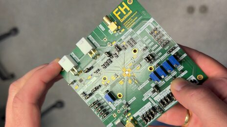 A detailed view of a chip board. The Fachhochschule Dortmund logo can be seen at the top.